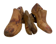 Load image into Gallery viewer, Vintage Shoe lasts-various sizes