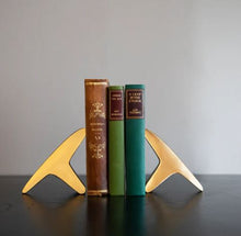 Load image into Gallery viewer, T Bookends by Carl Auböck