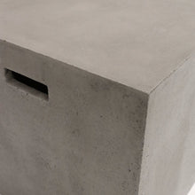 Load image into Gallery viewer, Concrete Stool